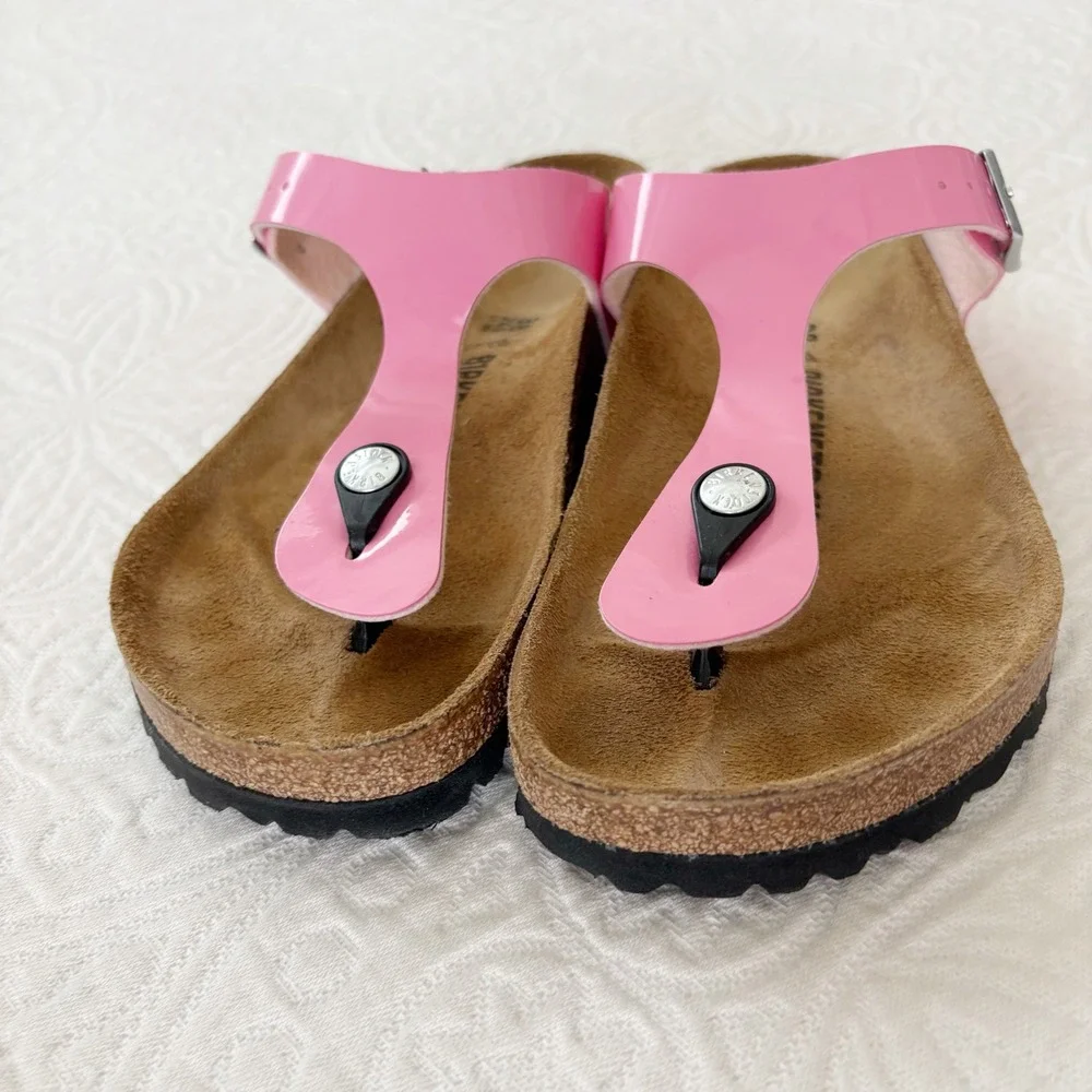 Birkenstock Patent Birkoflor Gizeh Sandals, Candy Pink SZ 38 US 7‎